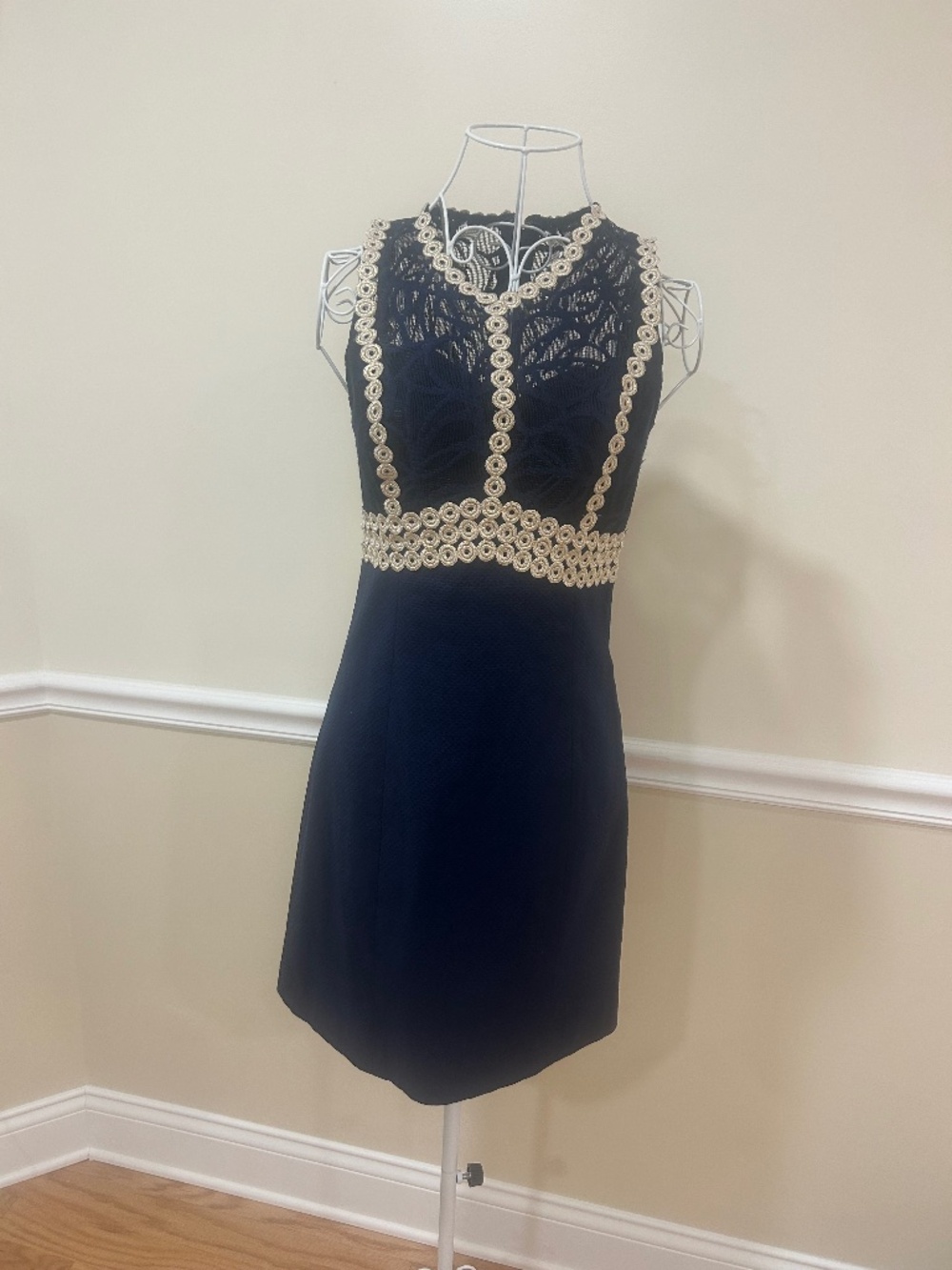 Lilly Pulitzer navy gold dress